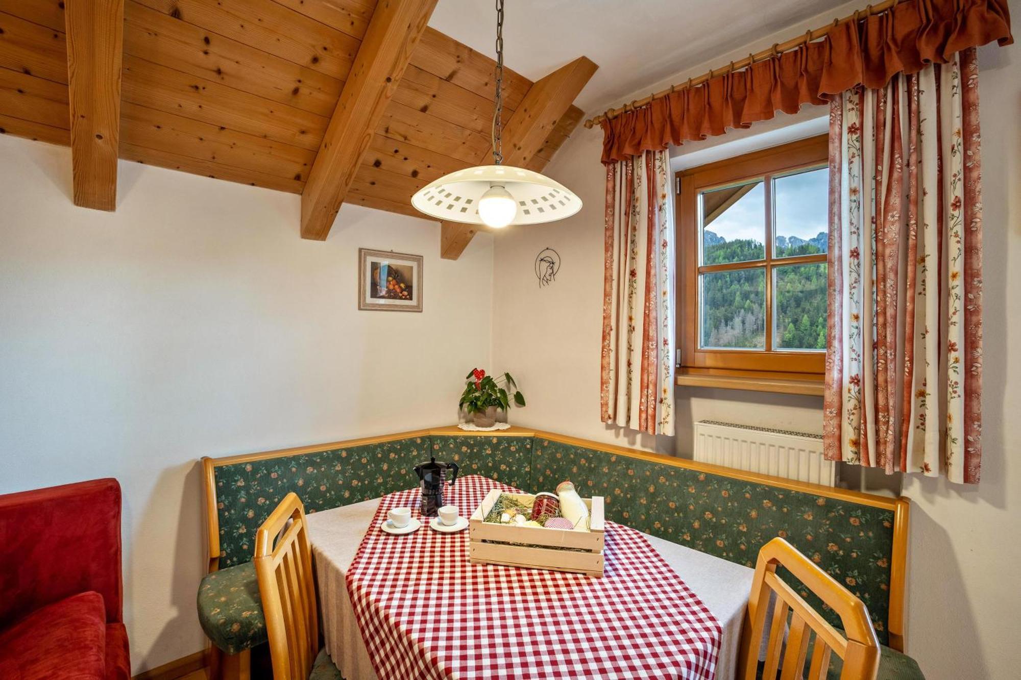Bolser App Piz Da Peres San Vigilio Di Marebbe Room photo